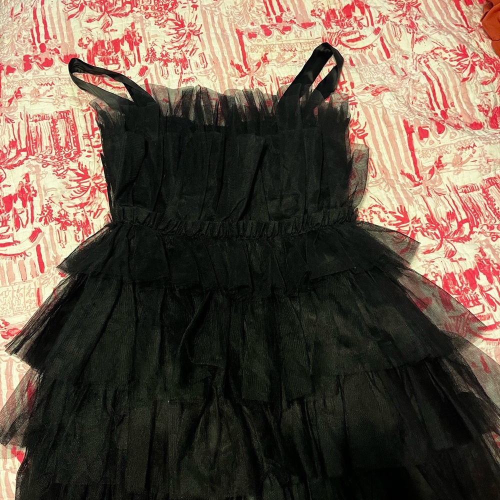 Storia Elegant Black Tulle Dress
